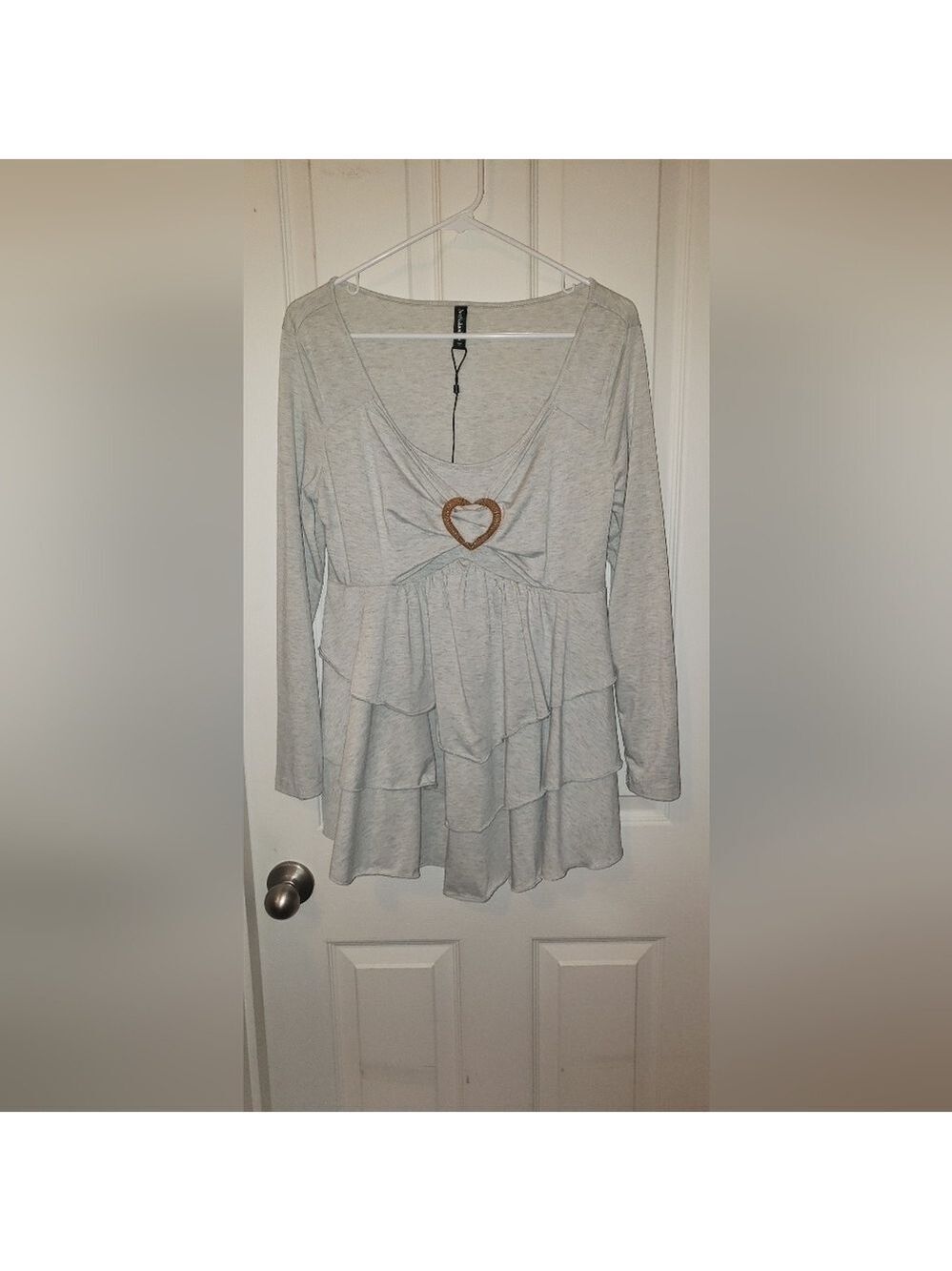 Just Fashion Now Ruffle Heart Tunic Top Medium
